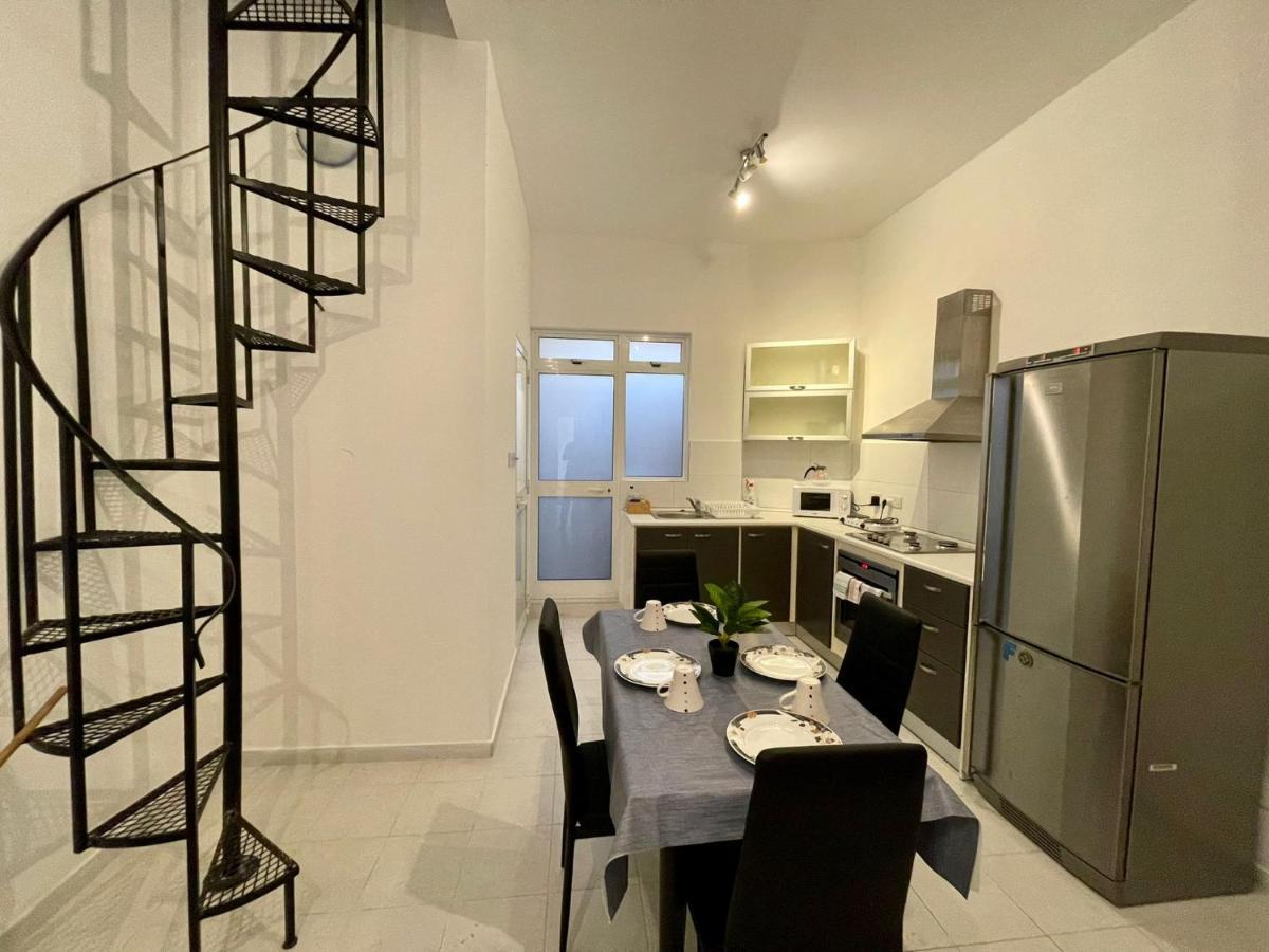 Balesa Property - Modern Duplex House In Central Sliema Eksteriør bilde