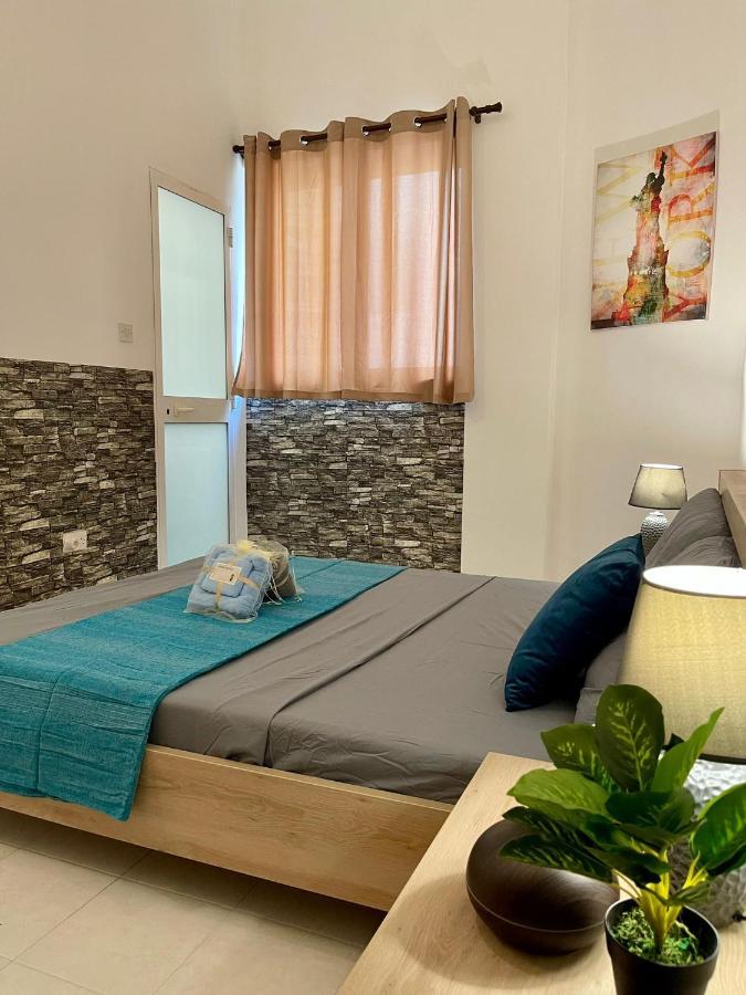 Balesa Property - Modern Duplex House In Central Sliema Eksteriør bilde